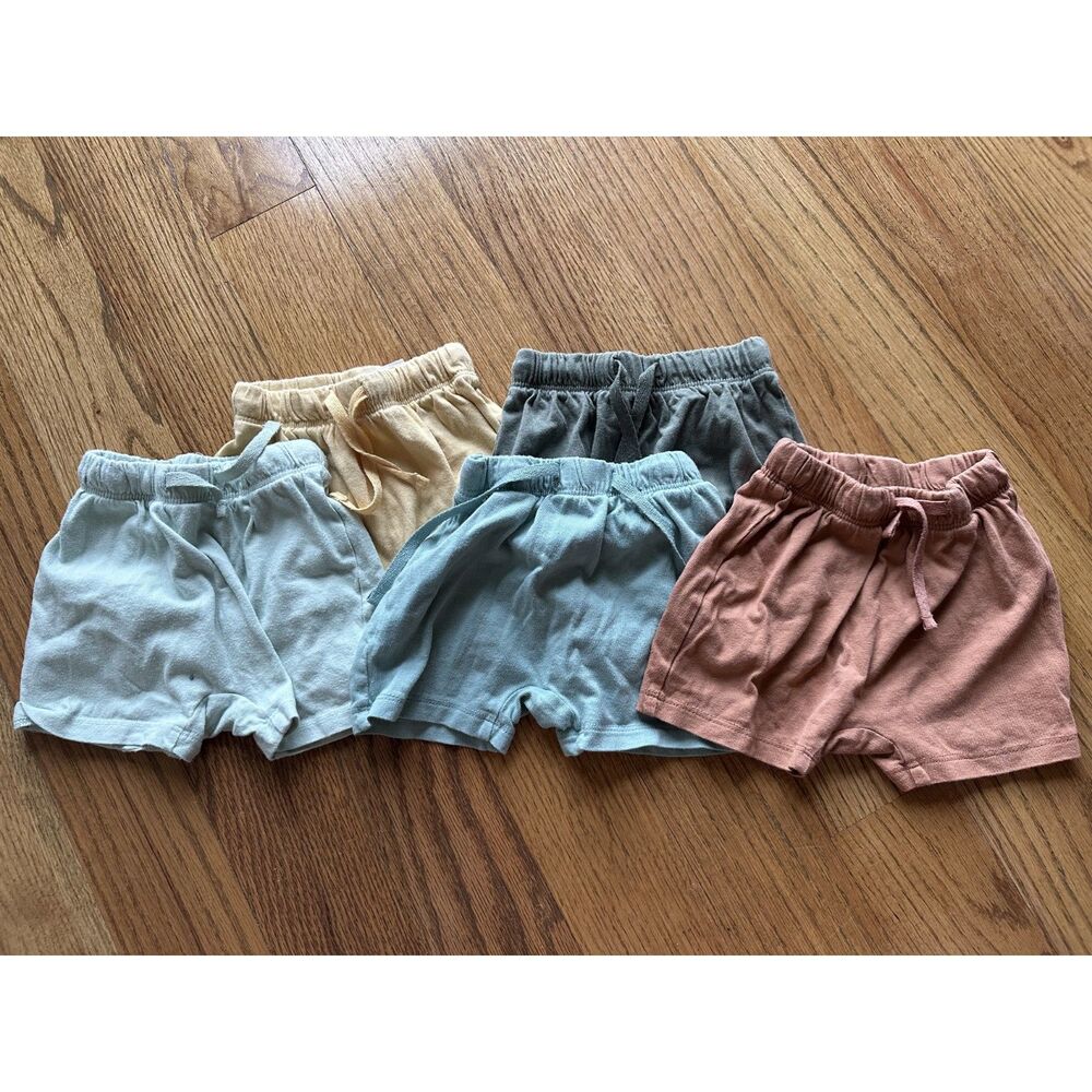 Lot of 5 pairs of cotton shorts from H+M size 6-9M